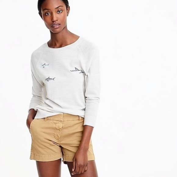 📌 J.Crew Merino Wool Crew Neck Shark Sweater - Picture 1 of 4